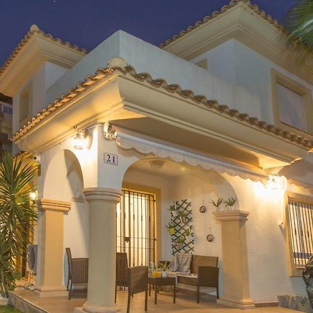 Luna Home Jacuzzi Love Relax Mutxamel  Exterior foto